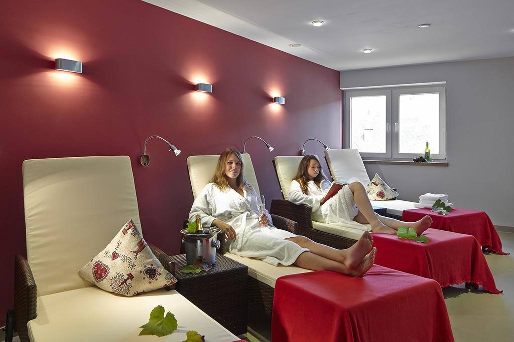 Weinberghotel Nalbach Reil Esterno foto
